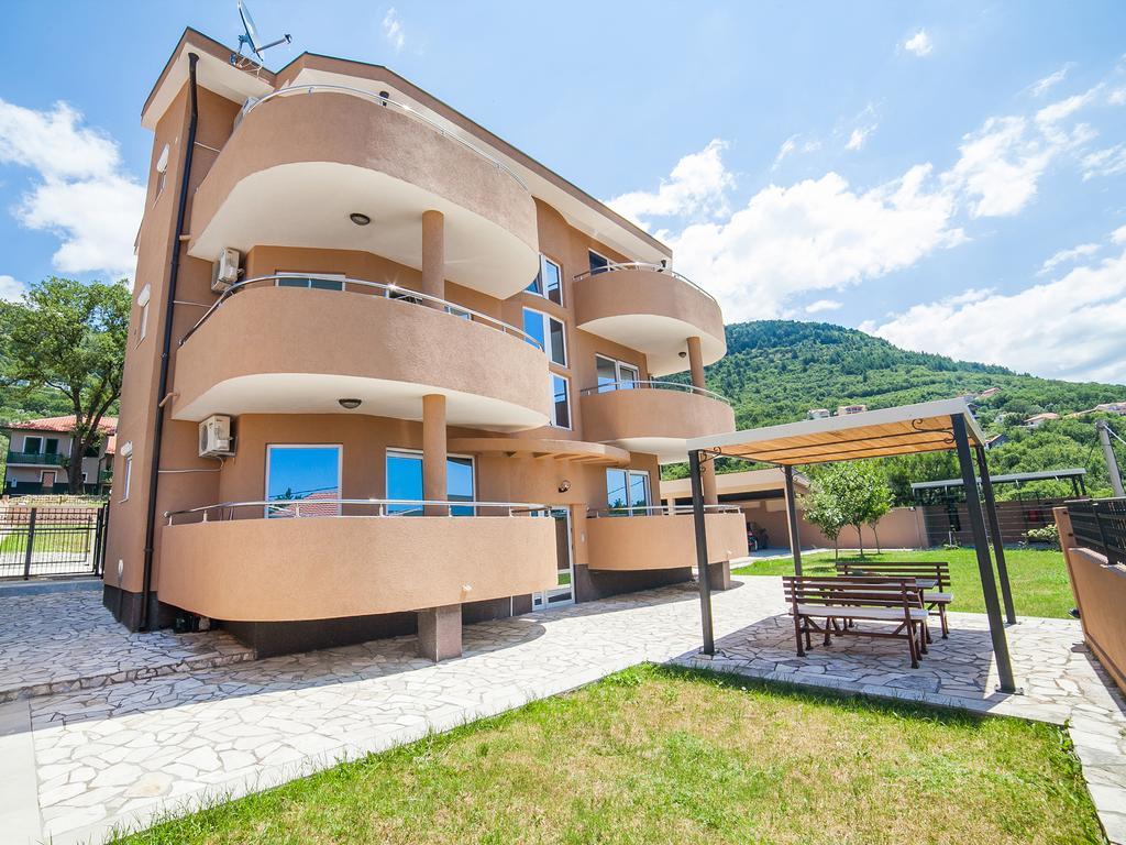Apartments Urban Wild Котор Екстер'єр фото
